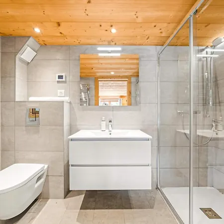 Chalet Cozy With Private Parking Sleeps 7 Montriond